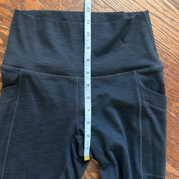 Prana women’s leggings size small. - Picture 7 of 11